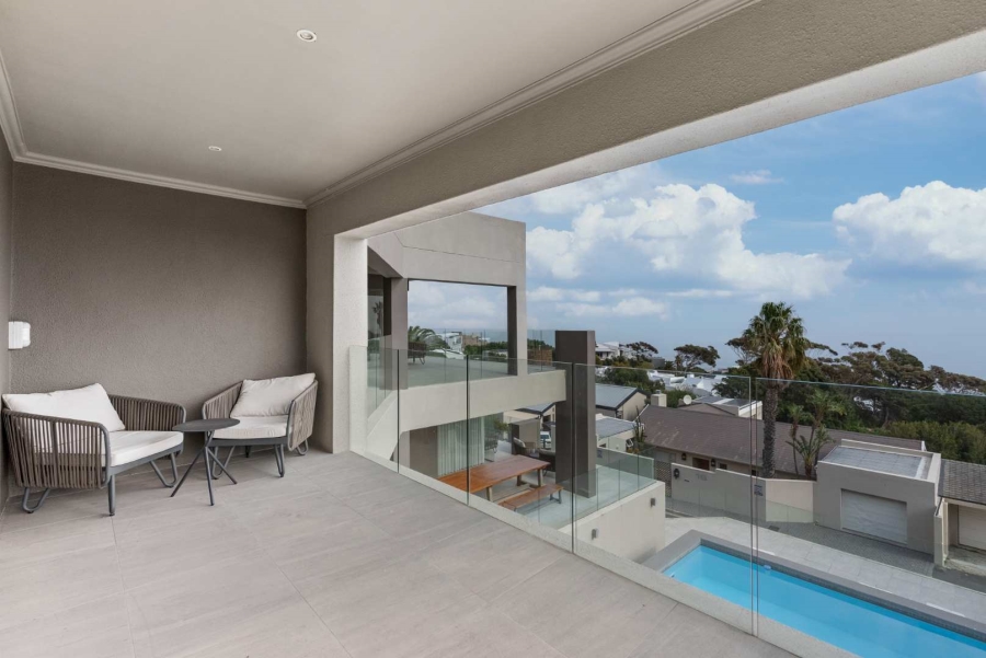 10 Bedroom Property for Sale in Camps Bay Western Cape